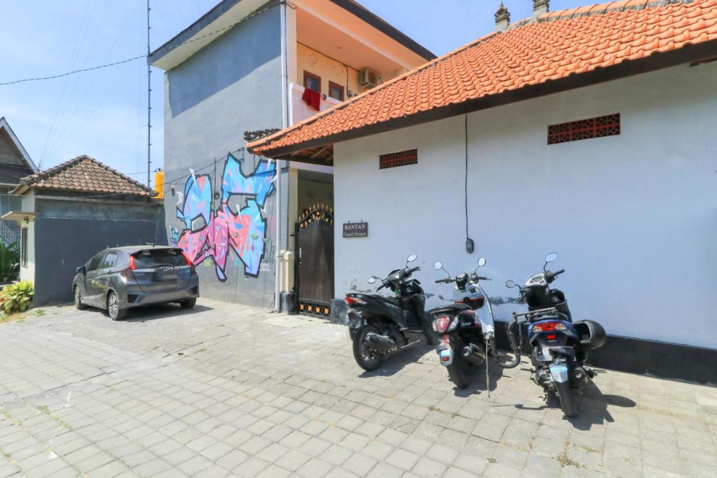Bantan Guest House Canggu Екстериор снимка